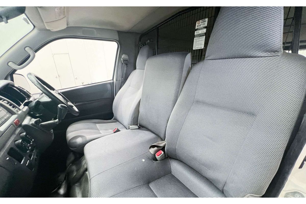 2007 Toyota Hiace KDH201R LWB