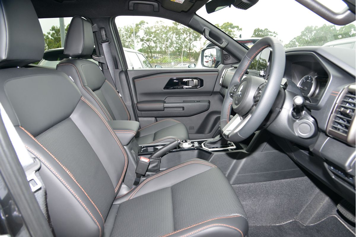 2024 Mitsubishi Triton GSR MV 4X4