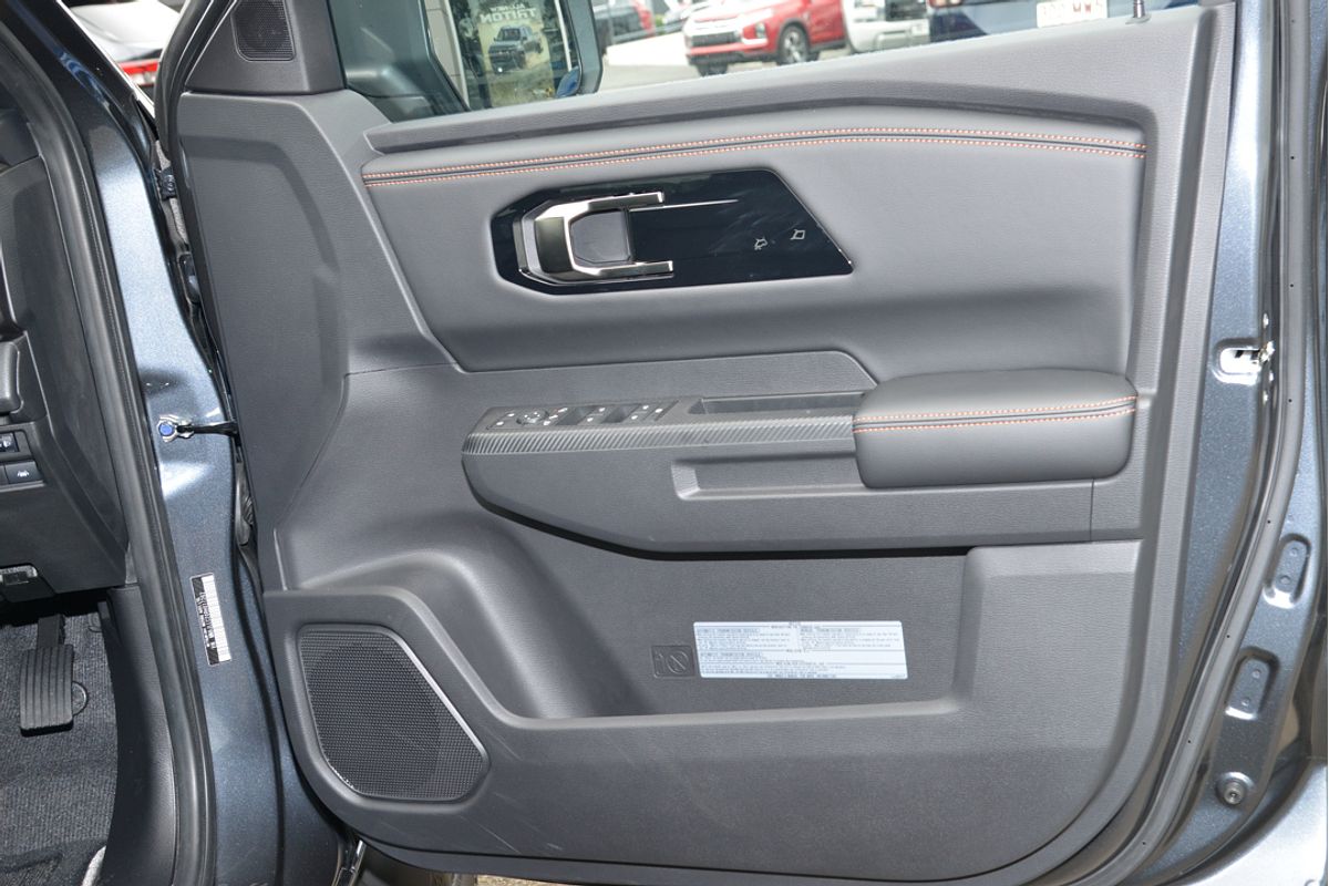 2024 Mitsubishi Triton GSR MV 4X4