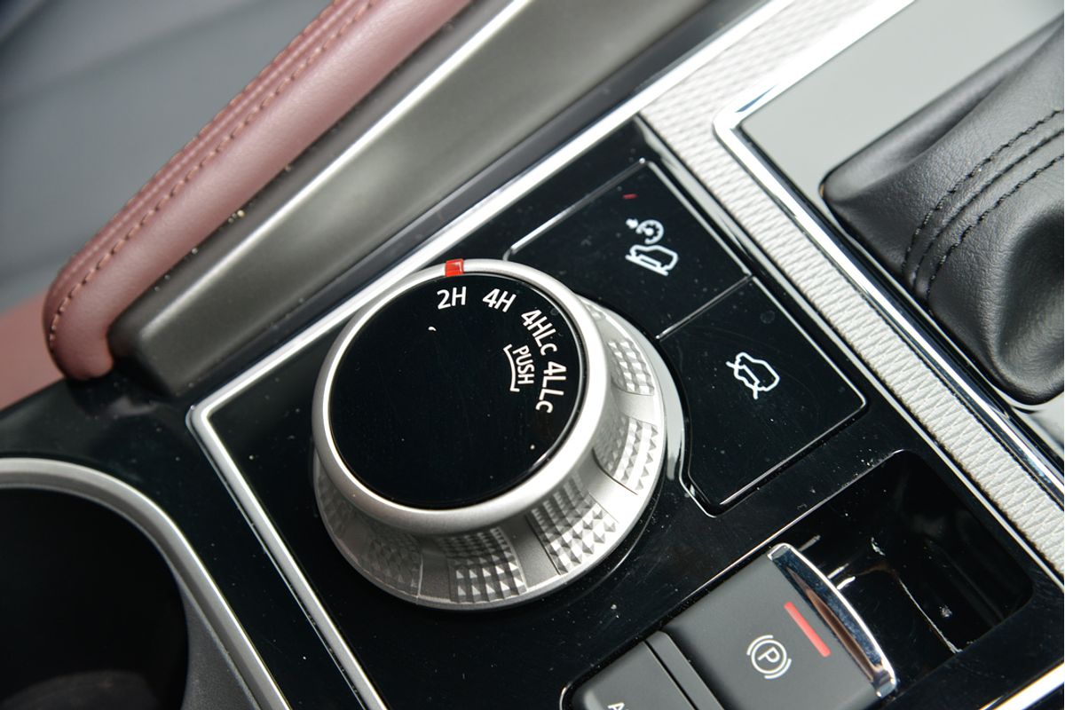 2024 Mitsubishi Pajero Sport GSR QG