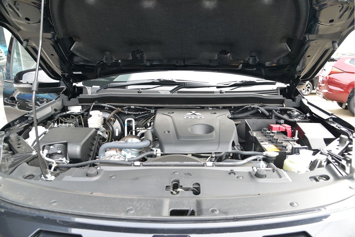 2024 Mitsubishi Pajero Sport GSR QG