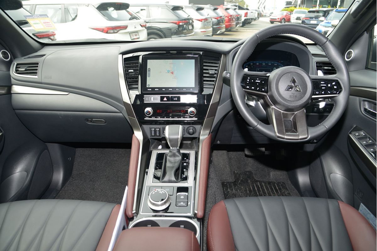 2024 Mitsubishi Pajero Sport GSR QG