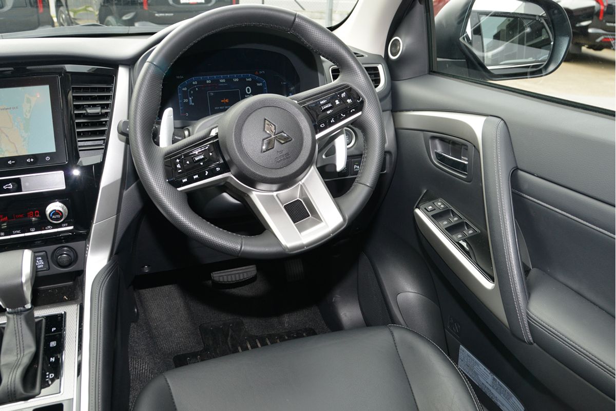 2024 Mitsubishi Pajero Sport Exceed QG