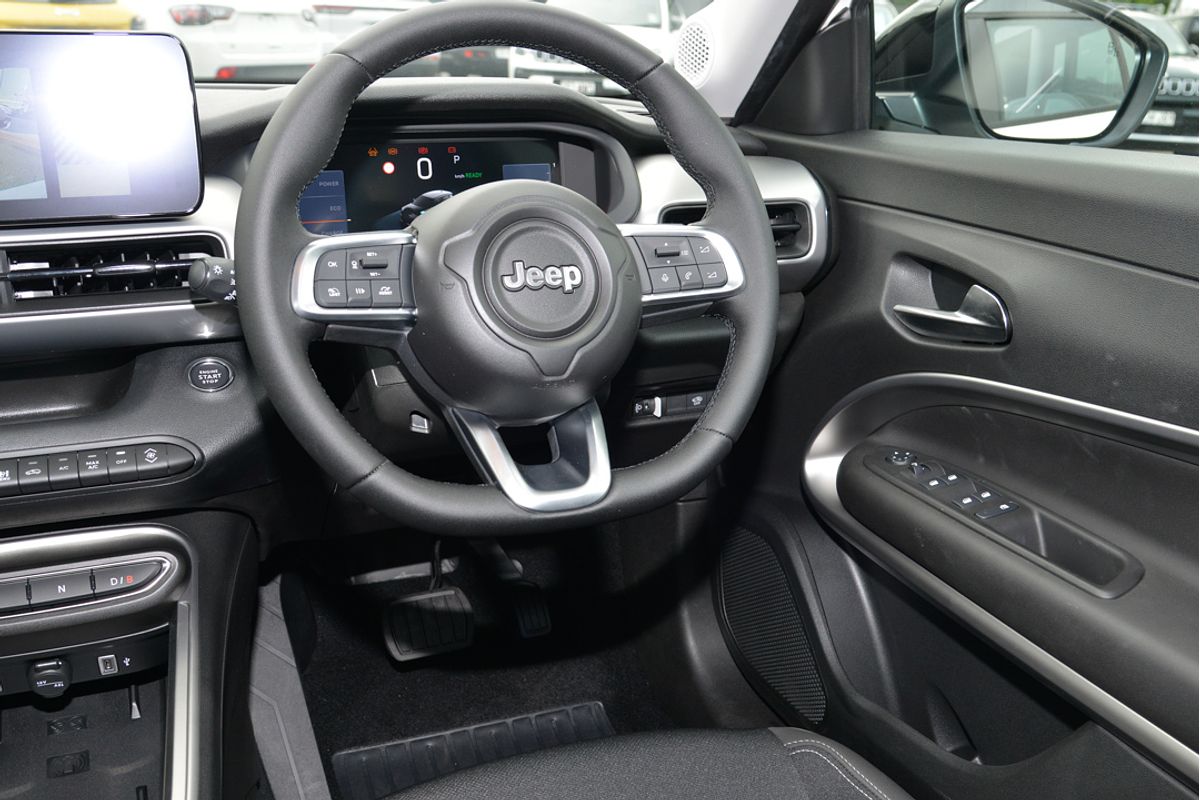 2024 Jeep Avenger Limited JJ