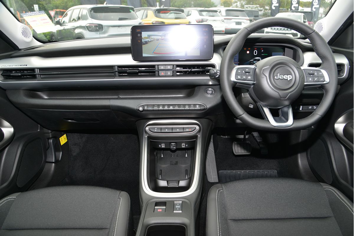 2024 Jeep Avenger Limited JJ