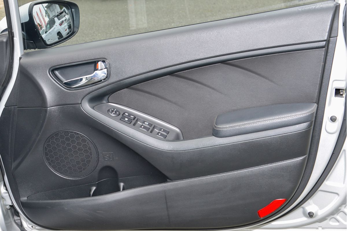 2017 Kia Cerato Sport YD