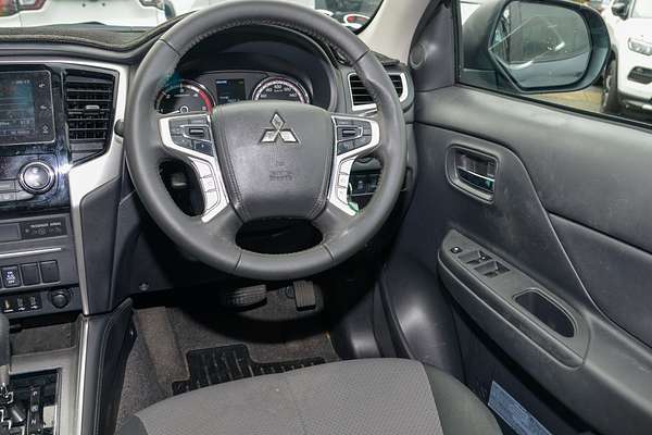 2023 Mitsubishi Triton GLX-R MR 4X4
