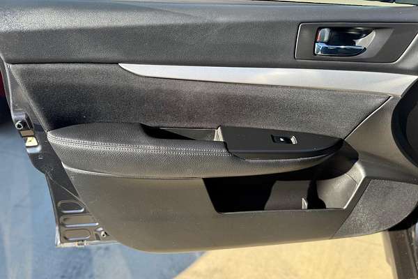 2014 Subaru Outback 2.0D 4GEN