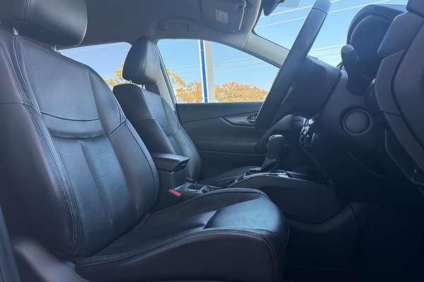 2021 Nissan X-TRAIL ST-L T32