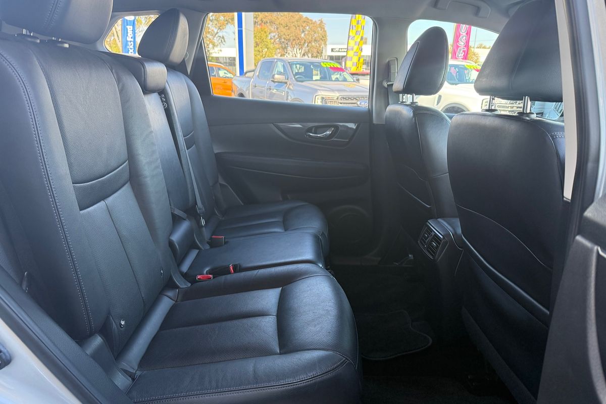 2021 Nissan X-TRAIL ST-L T32
