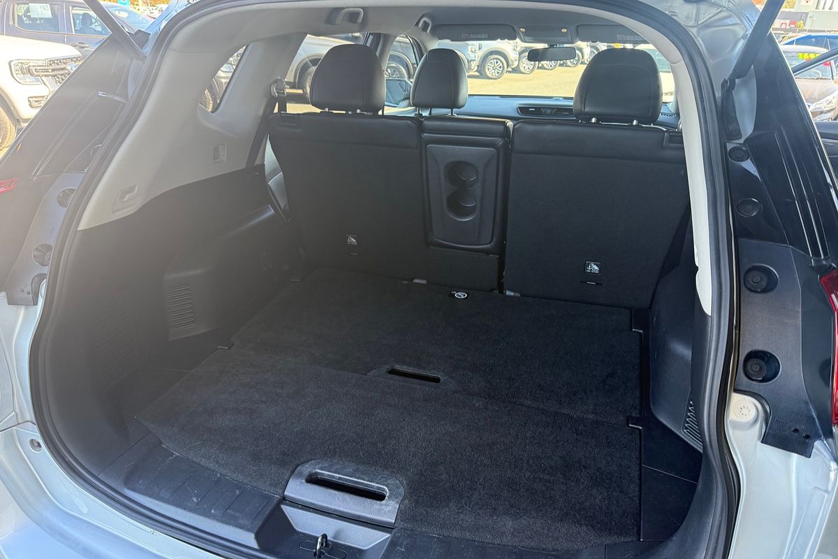 2021 Nissan X-TRAIL ST-L T32