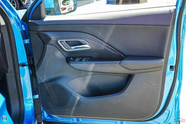 2025 MG ZS Essence Hybrid+ ZS32