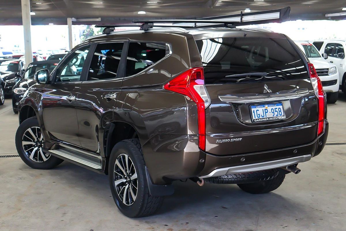 2017 Mitsubishi Pajero Sport GLS QE