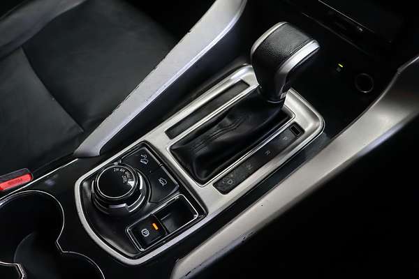 2017 Mitsubishi Pajero Sport GLS QE