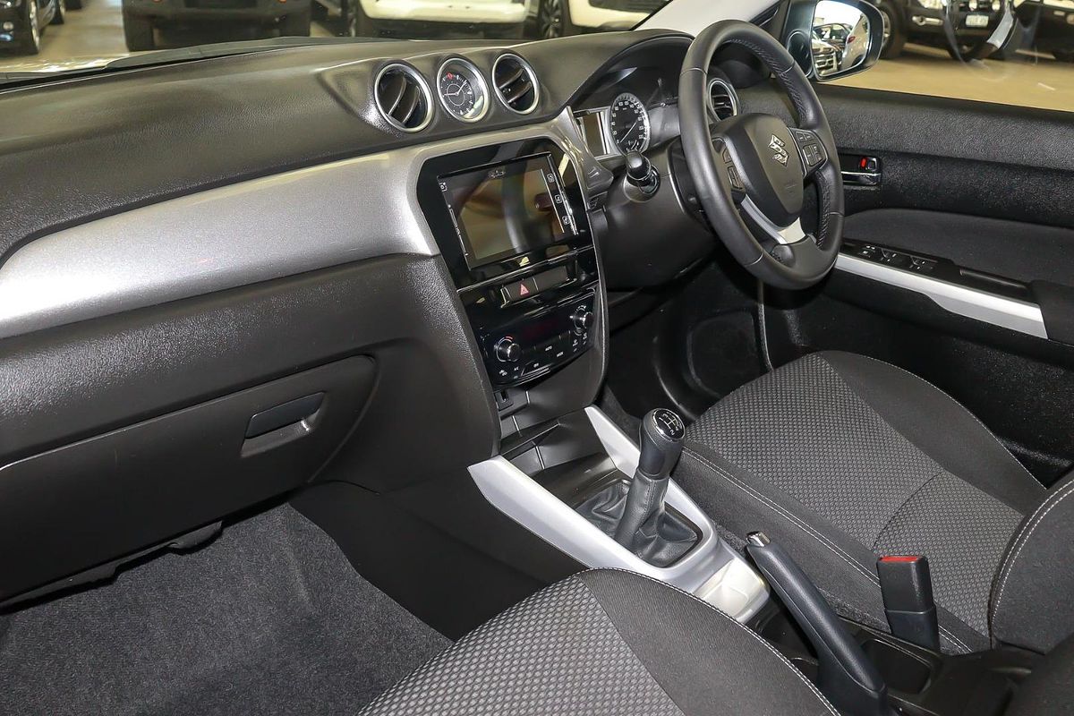 2018 Suzuki Vitara RT-S LY
