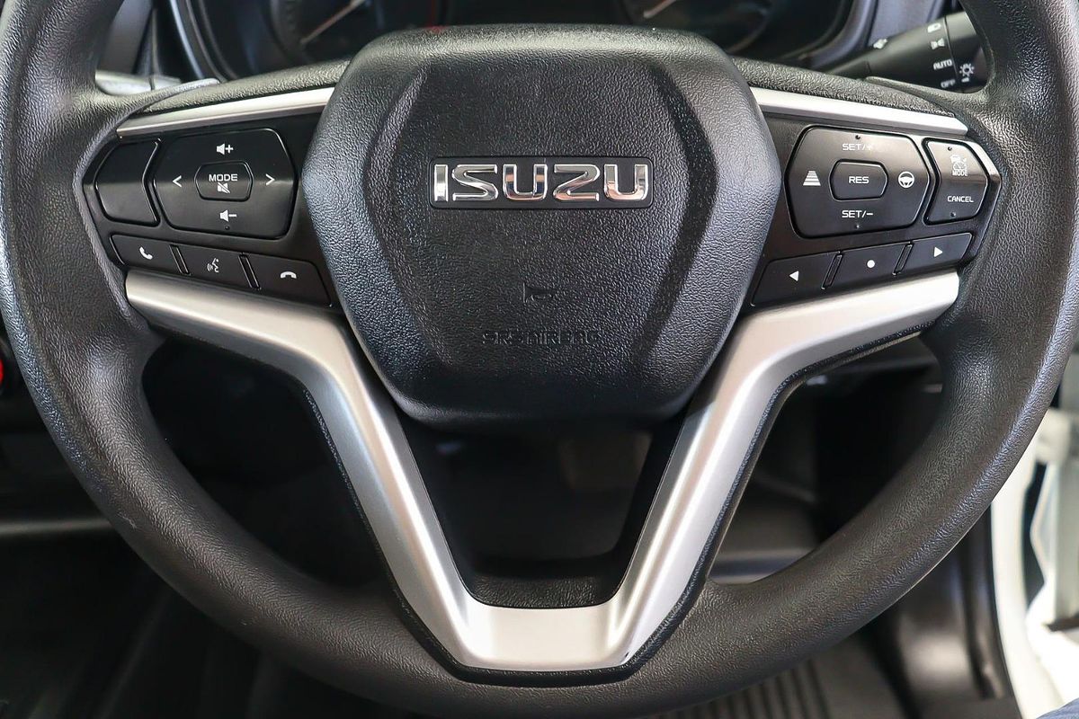 2022 Isuzu D-MAX SX High Ride Rear Wheel Drive