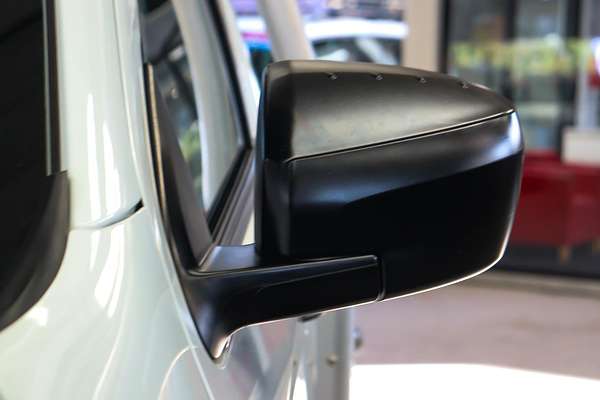 2022 Isuzu D-MAX SX High Ride Rear Wheel Drive