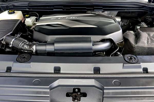 2024 LDV D90 Executive SV9A