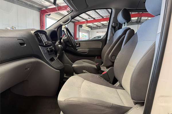 2018 Hyundai iMax TQ3-W Series II