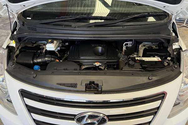 2018 Hyundai iMax TQ3-W Series II