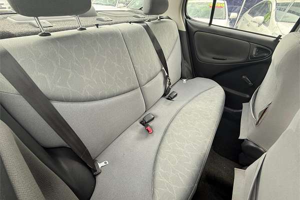 2004 Toyota ECHO NCP12R