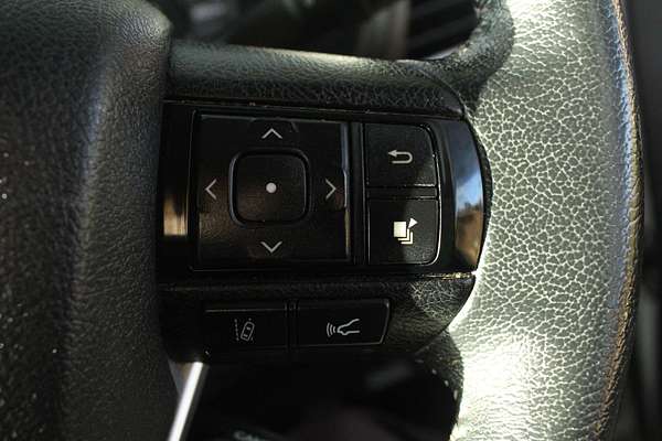 2020 Toyota Hilux SR5 GUN126R 4X4