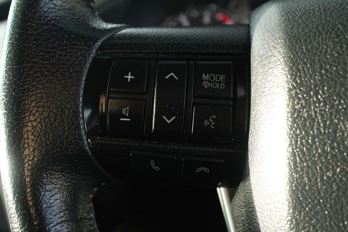 2020 Toyota Hilux SR5 GUN126R 4X4