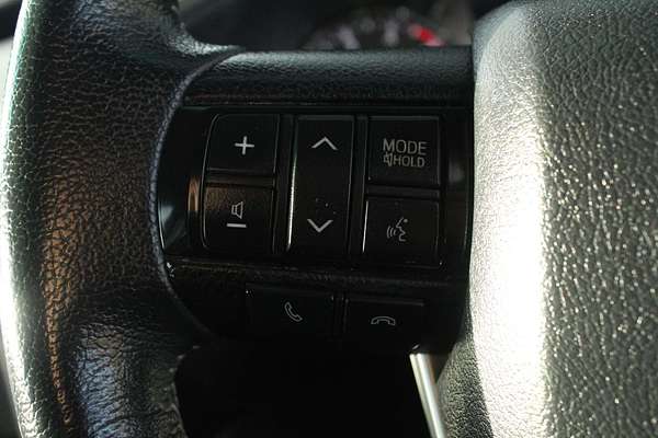 2020 Toyota Hilux SR5 GUN126R 4X4