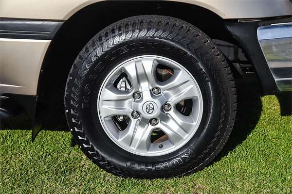 2007 Toyota Landcruiser GXL UZJ100R