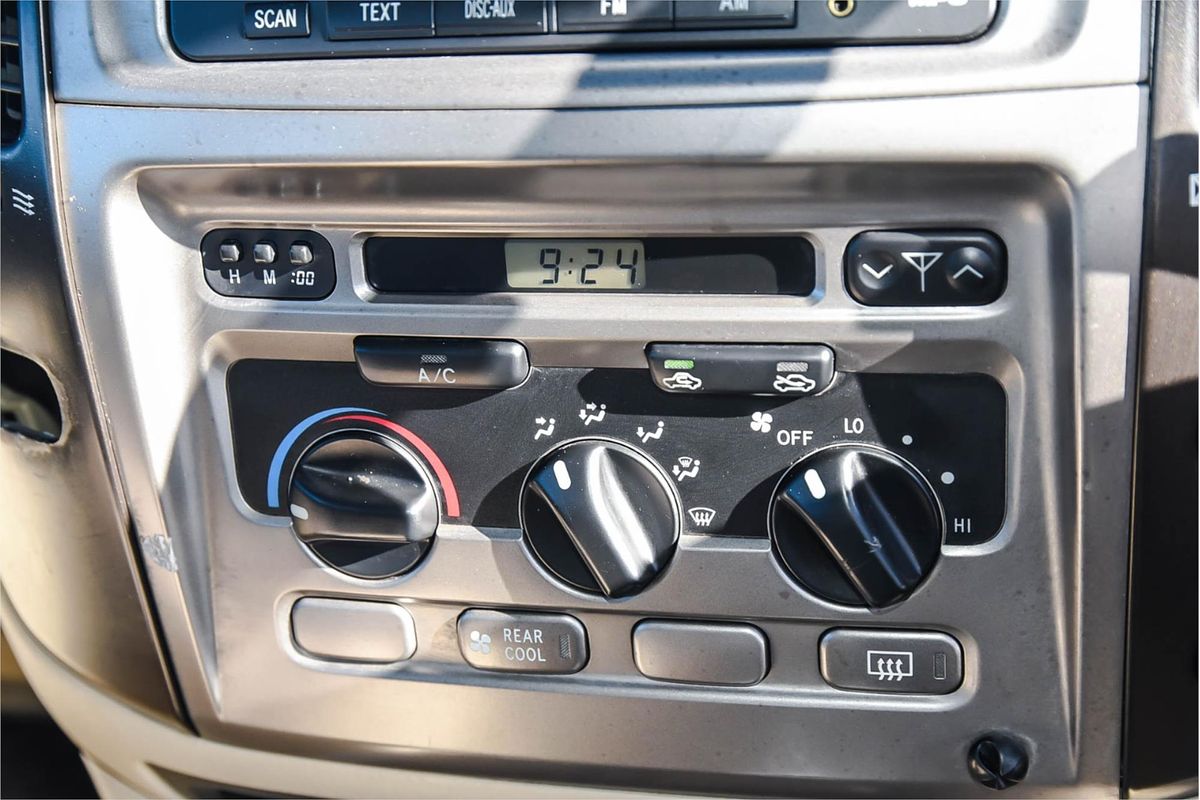 2007 Toyota Landcruiser GXL UZJ100R