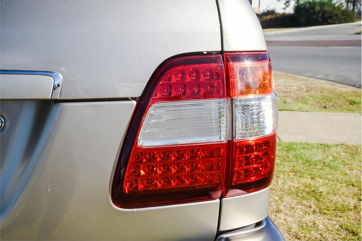 2007 Toyota Landcruiser GXL UZJ100R