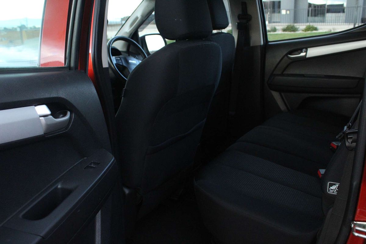 2018 Isuzu D-MAX LS-U  4X4