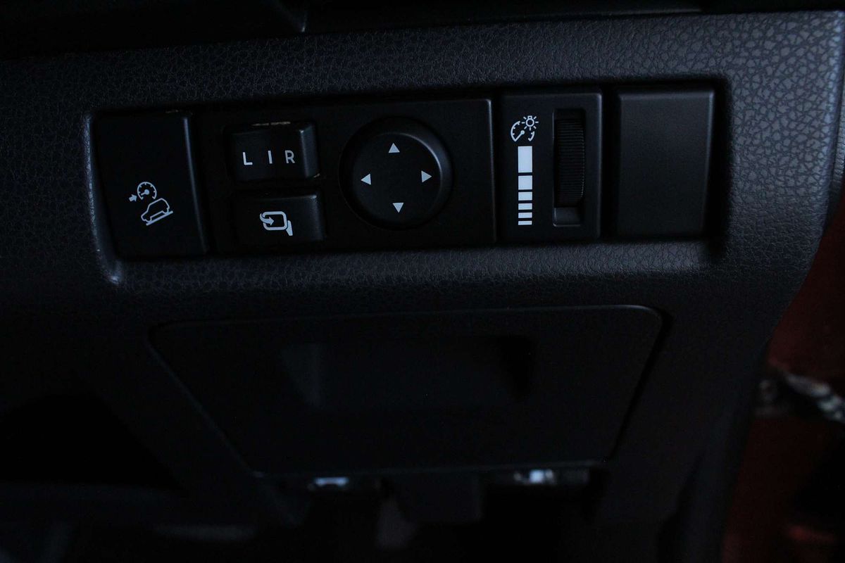 2018 Isuzu D-MAX LS-U  4X4