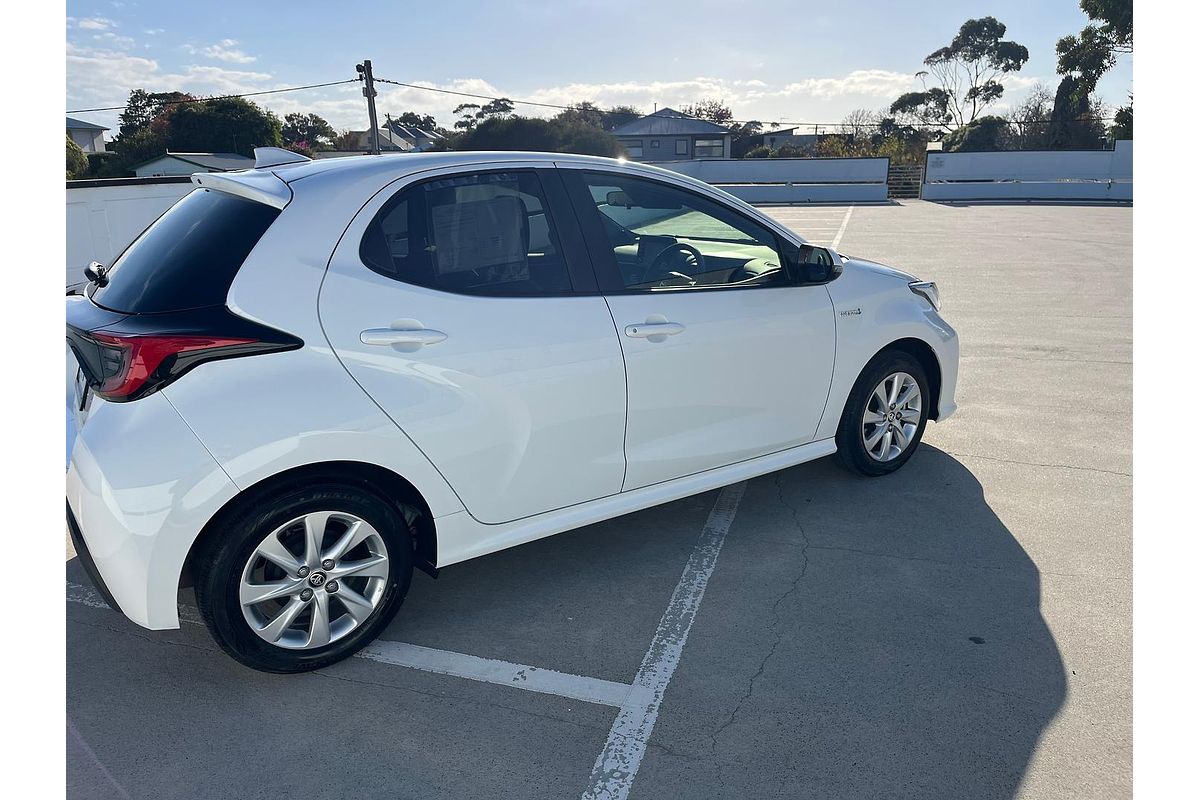 2023 Toyota Yaris SX Hybrid MXPH10R