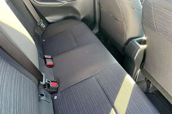 2023 Toyota Yaris SX Hybrid MXPH10R