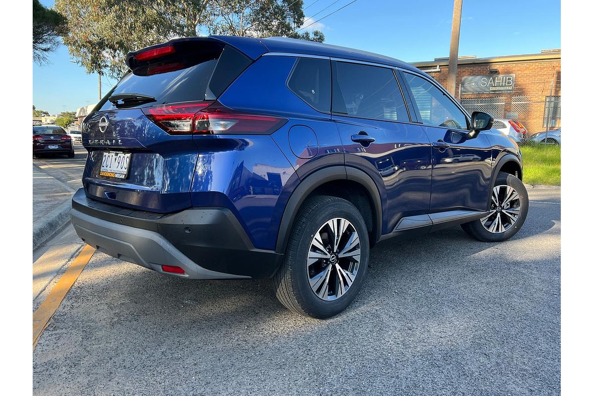 2024 Nissan X-TRAIL ST-L T33