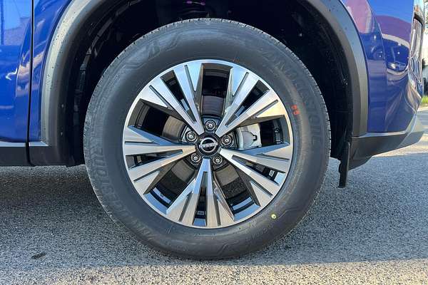 2024 Nissan X-TRAIL ST-L T33