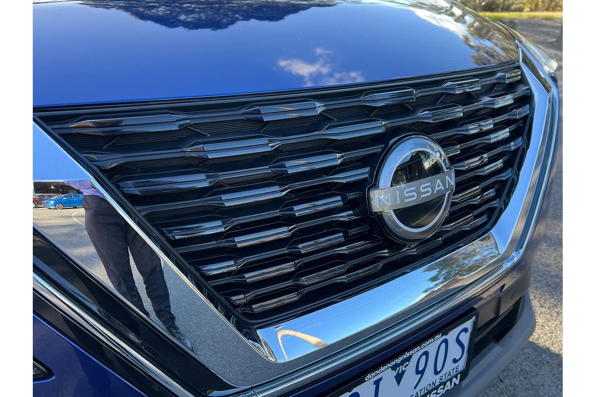 2024 Nissan X-TRAIL ST-L T33