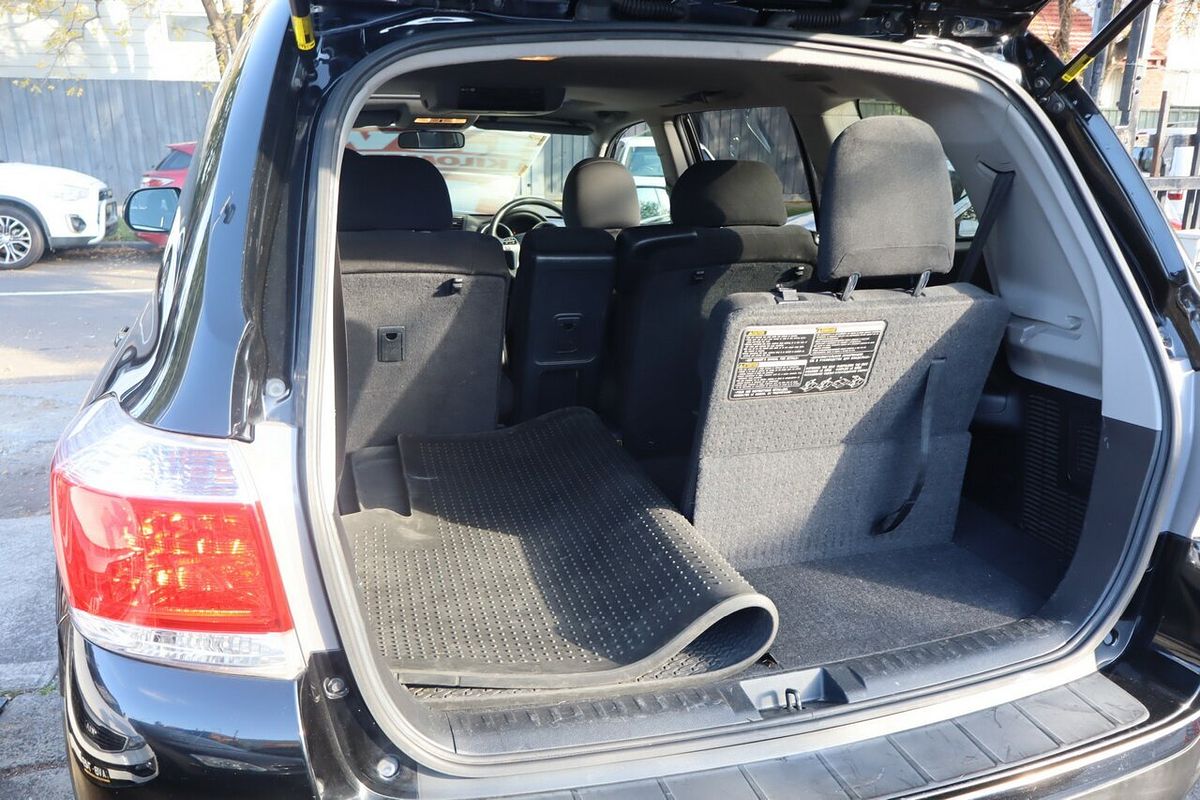 2013 Toyota Kluger Altitude (FWD) 7 Seat GSU40R MY12 Upgrade