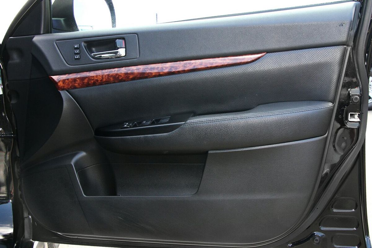 2011 Subaru Liberty 3.6R Premium 5GEN