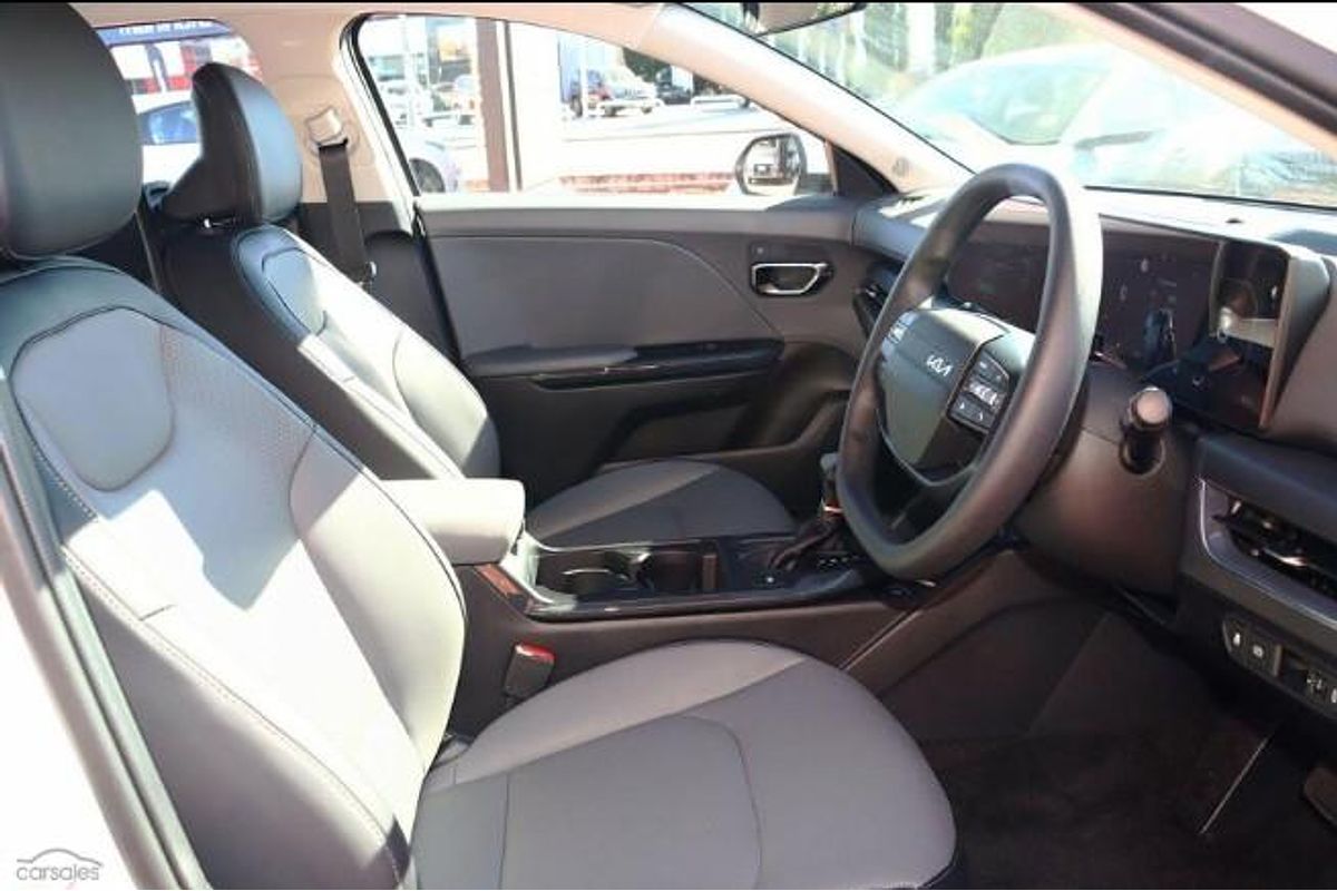 2025 Kia K4 Sport+ CL4m