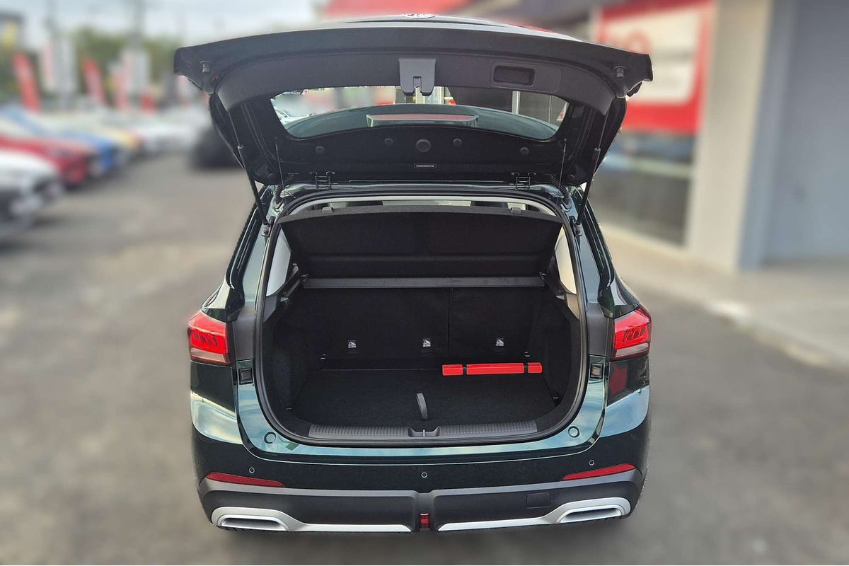 2025 MG ZS Essence Turbo ZS32