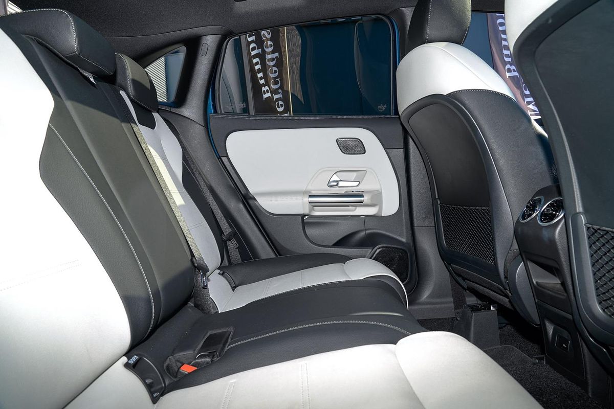 2021 Mercedes-Benz GLA-Class GLA200 H247