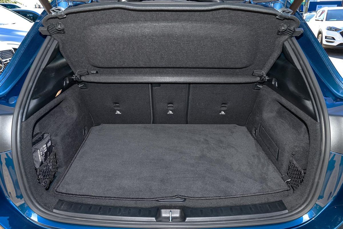 2021 Mercedes-Benz GLA-Class GLA200 H247