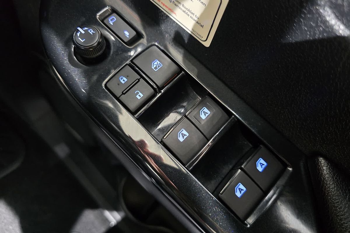 2020 Toyota Hilux Rogue GUN126R 4X4