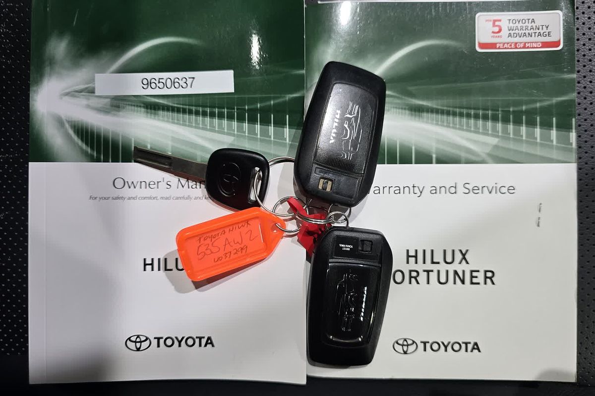 2020 Toyota Hilux Rogue GUN126R 4X4