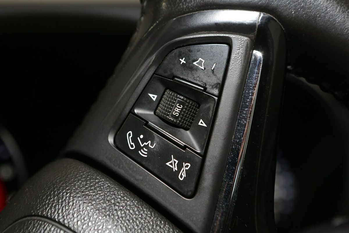 2016 Holden Commodore SV6 Black VF Series II