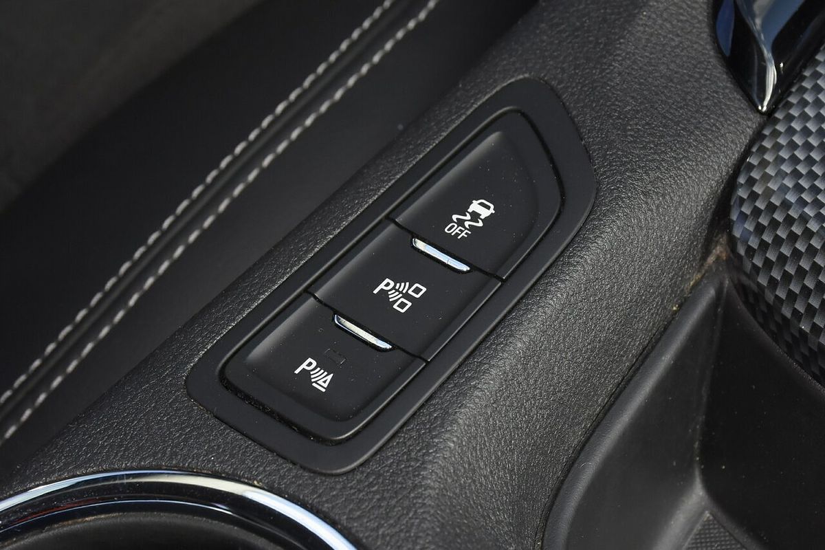 2015 Holden Commodore SV6 VF