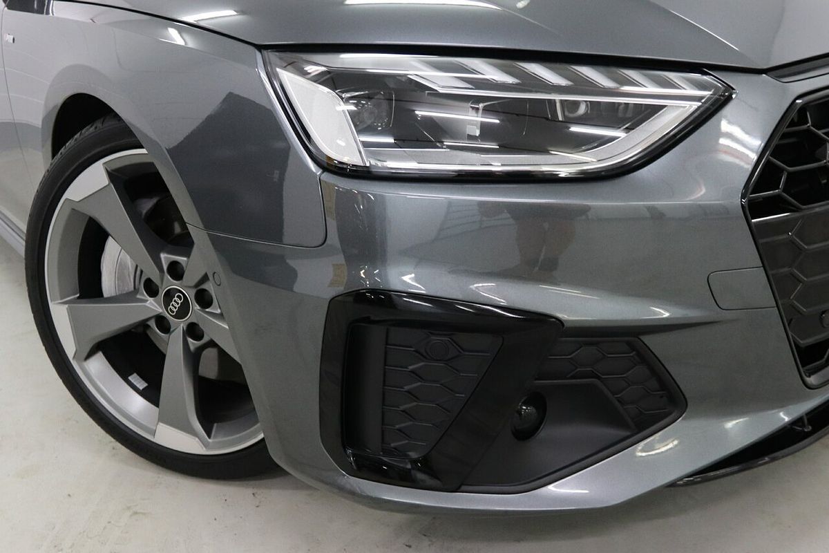 2023 Audi A4 45 TFSI S line B9