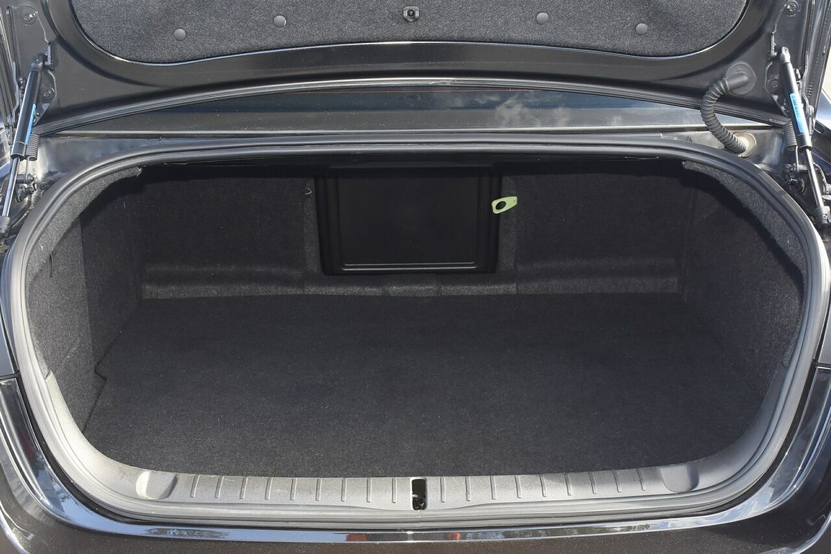 2015 Holden Commodore SV6 VF